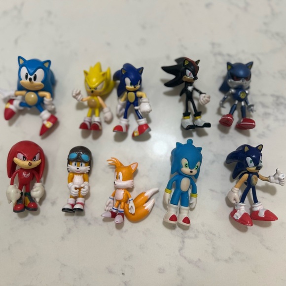 Colorful Hedgehog Character Figurine Set - Picture 7 of 16